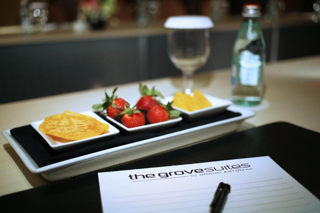 The Grove Suites By Grand Aston Jakarta Kültér fotó
