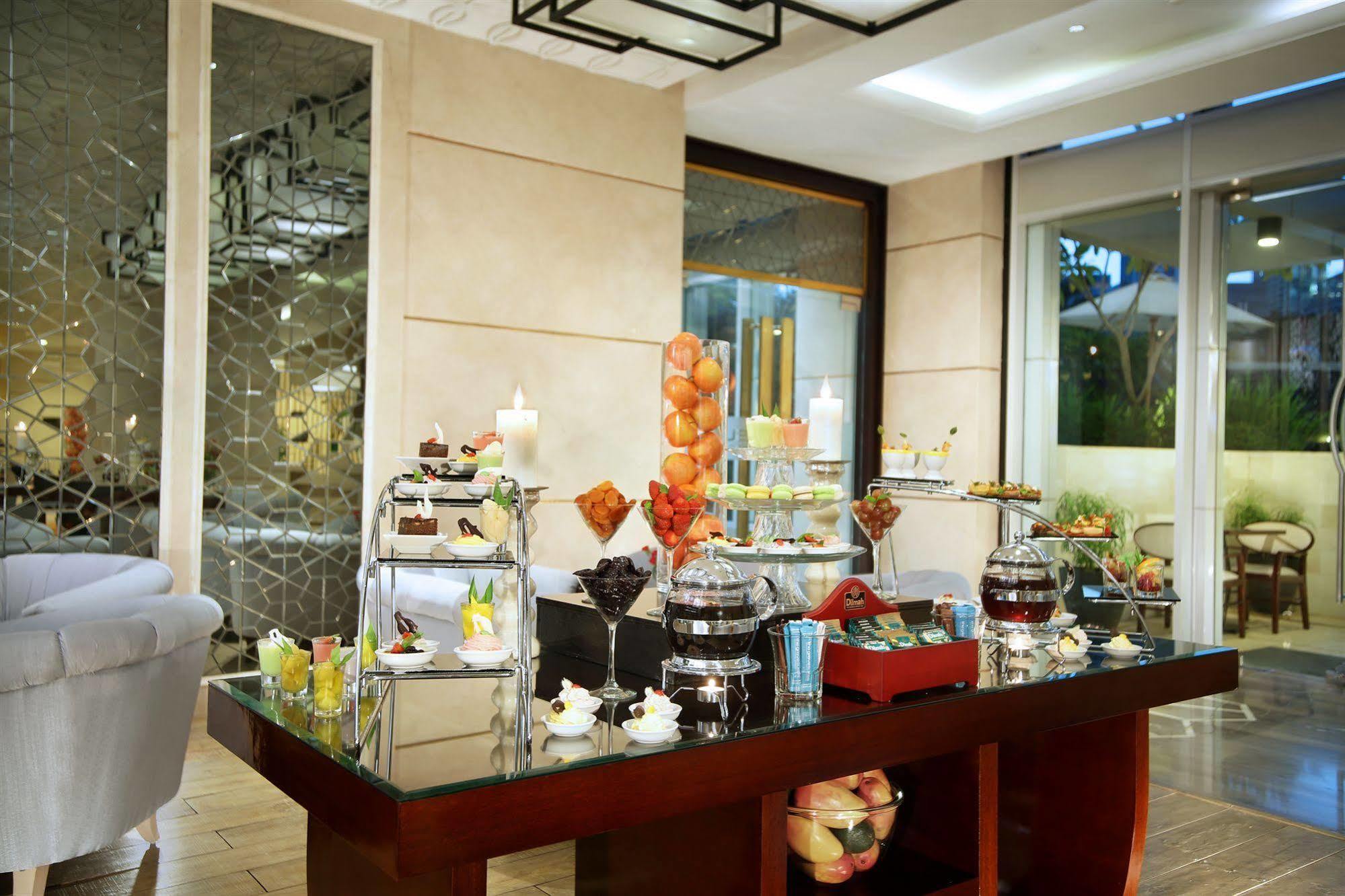The Grove Suites By Grand Aston Jakarta Kültér fotó